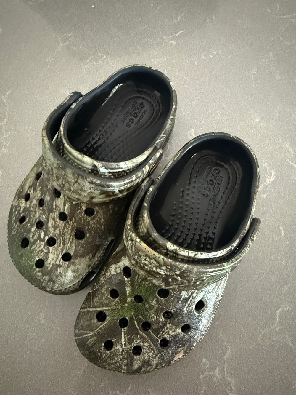 CROCS Kids' Camouflage Clog in Green and Black